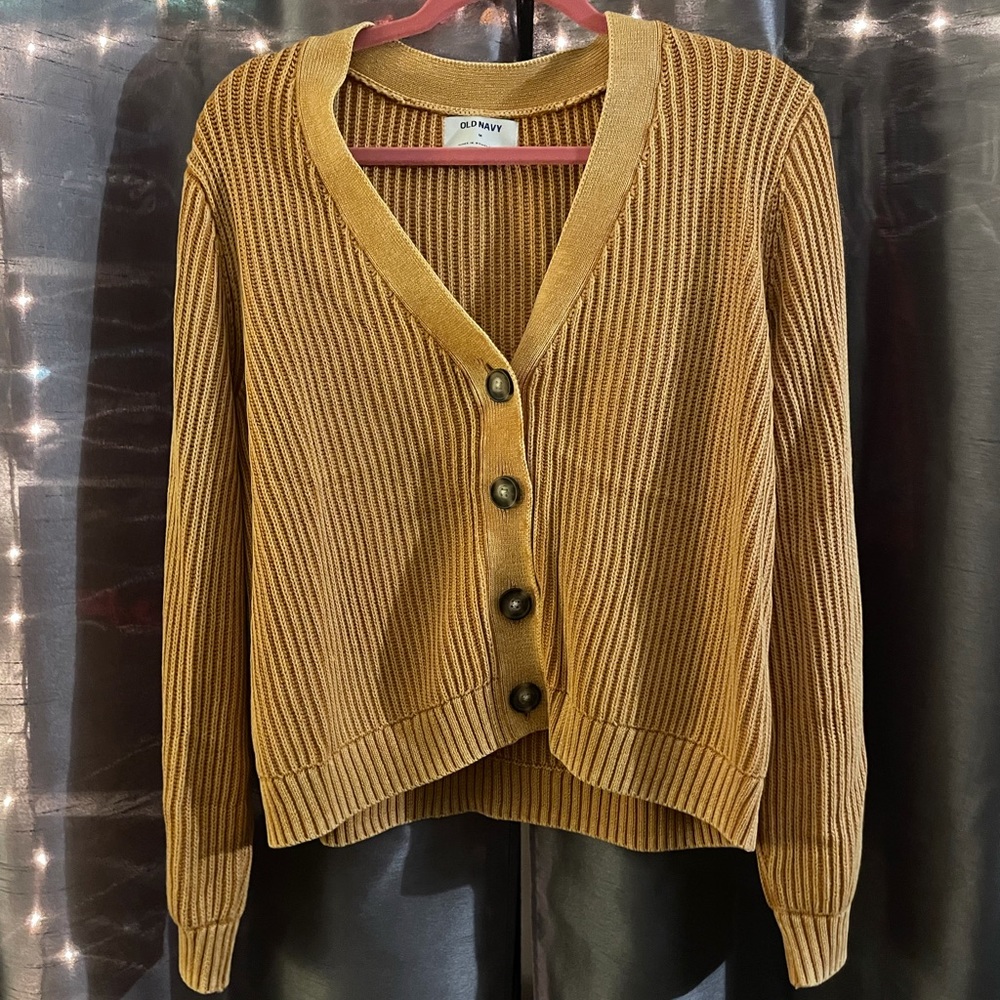Old Navy Shaker stitch button front cardigan